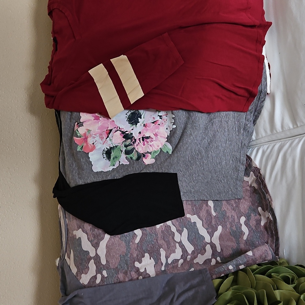 Lot of 3  Torrid Baseball T- Shirts  EUC Size 0 / 12W / L / XL